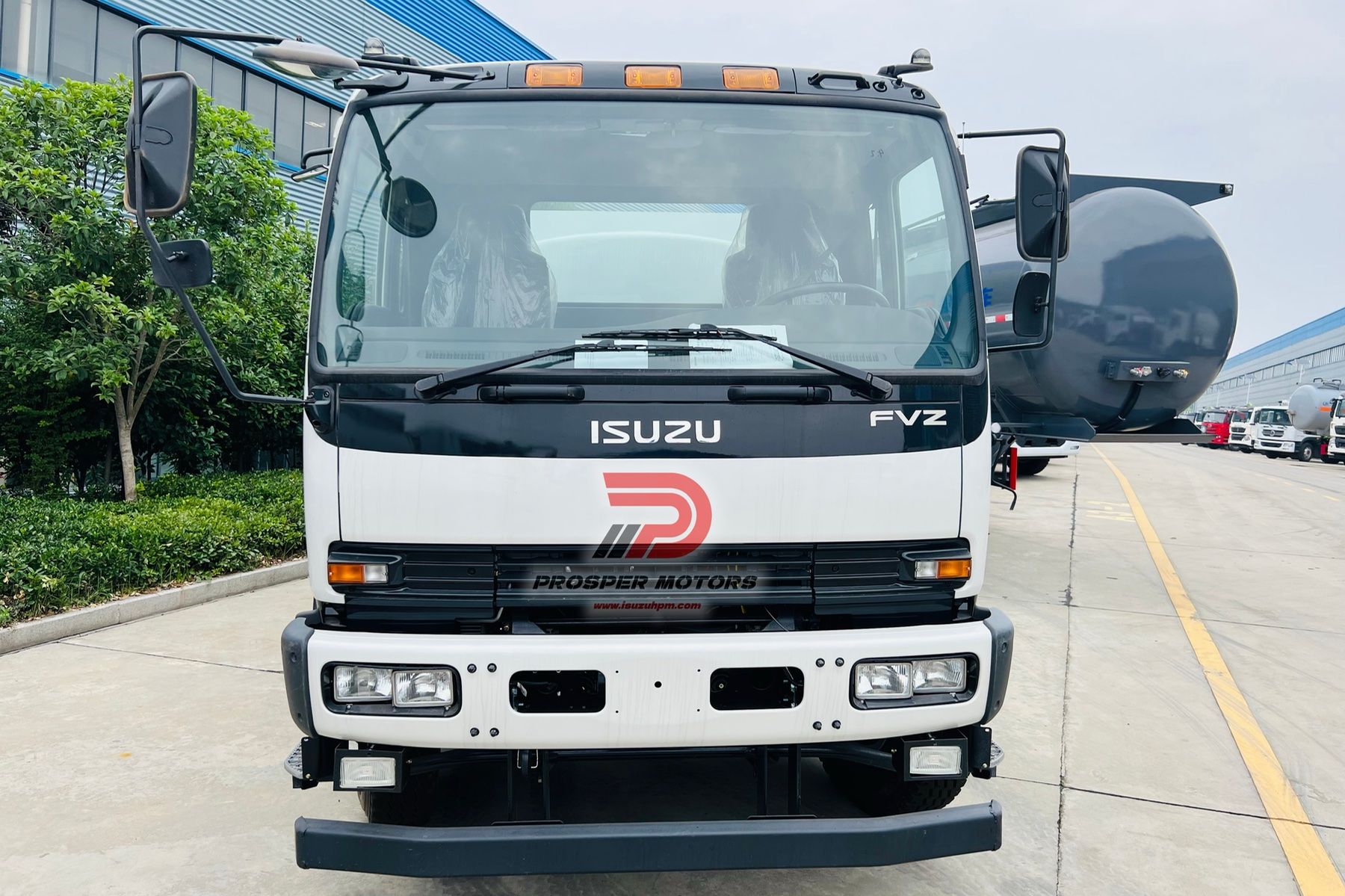 ISUZU FVZ 6x4 Multi-compartment Milk Taker Truck