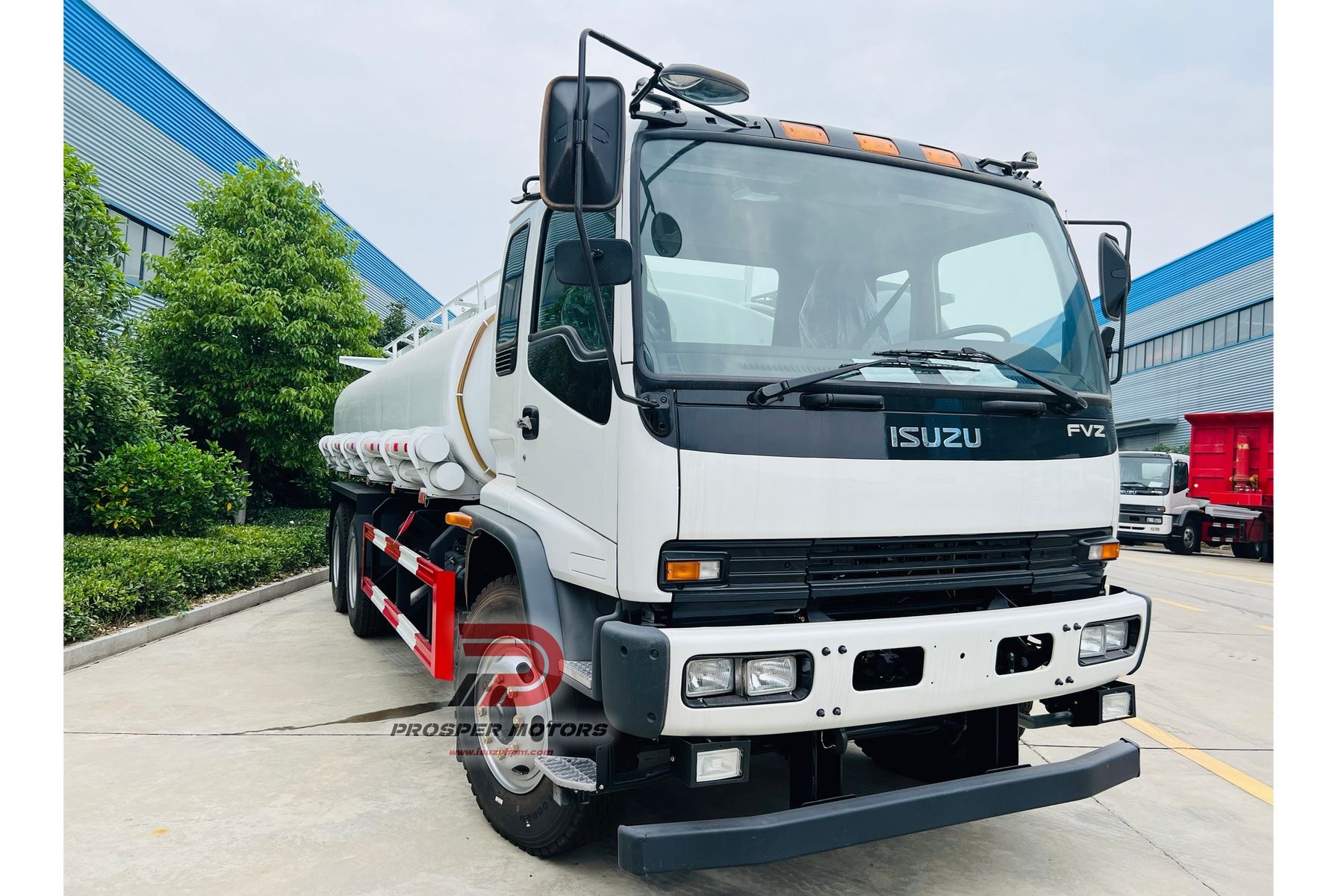 ISUZU FVZ 6x4 Multi-compartment Milk Taker Truck