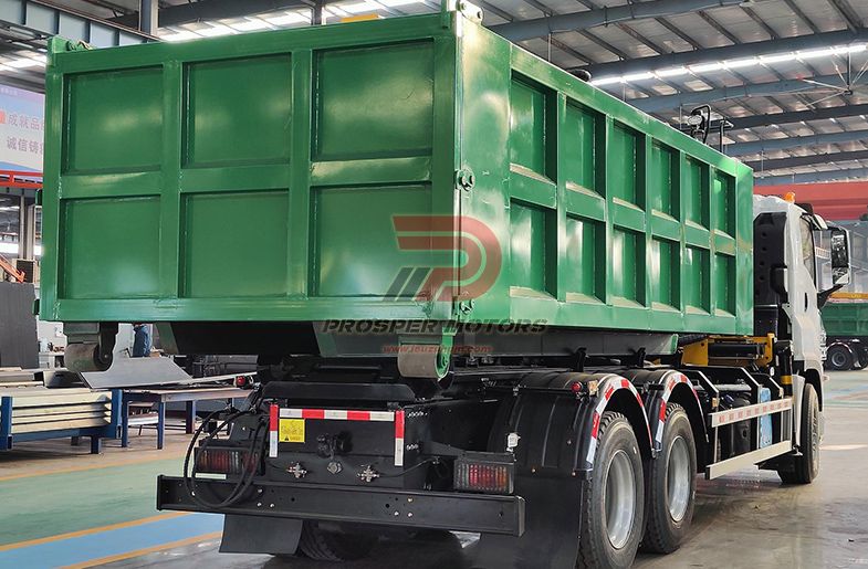 ISUZU GIGA 6X4 20Ton Hook Loader Kanthi Grab Crane
