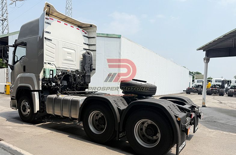 تراکتور ISUZU GIGA EXZ HIGH Roof 6X4 380PS