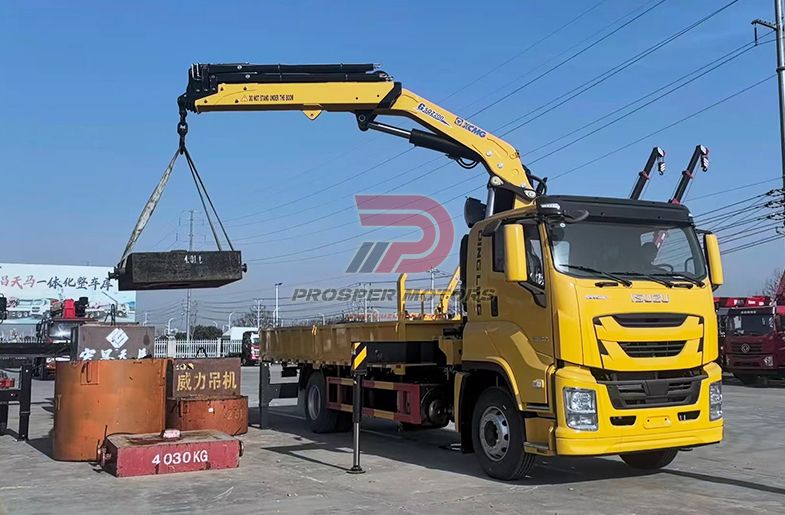 ISUZU GIGA FVR 4X2 10T Knuckle Boom Crane trak