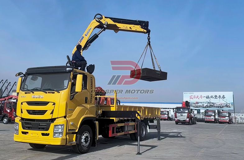 ISUZU GIGA FVR 4X2 10T Knuckle Boom Crane trak