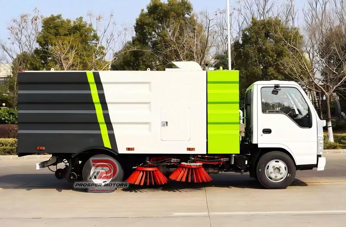 ISUZU NKR 4X2 3000 LITERS รถกวาดถนน