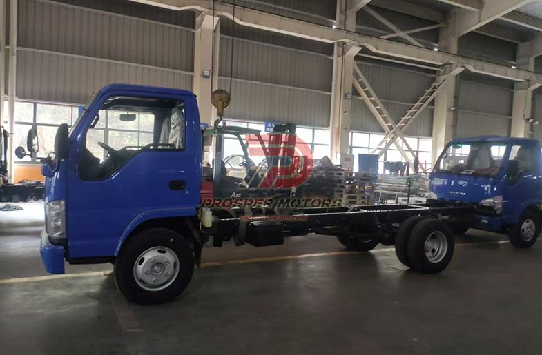 ISUZU NKR 4X2 4JB1 2.8L 96PS EURO Ⅰ NATURLIGT ASPIRERET ISUZU LASTbilchassis