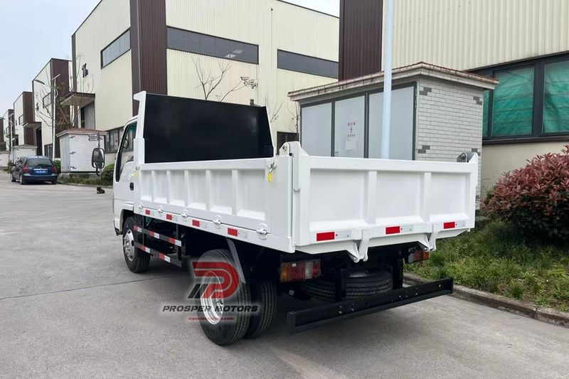 ISUZU NKR 6W 3CBM KIPER KAMION