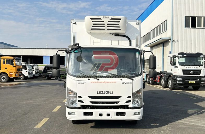 ISUZU 4x2 NPR 4TON 4000kg 4.2m превозно средство за птици