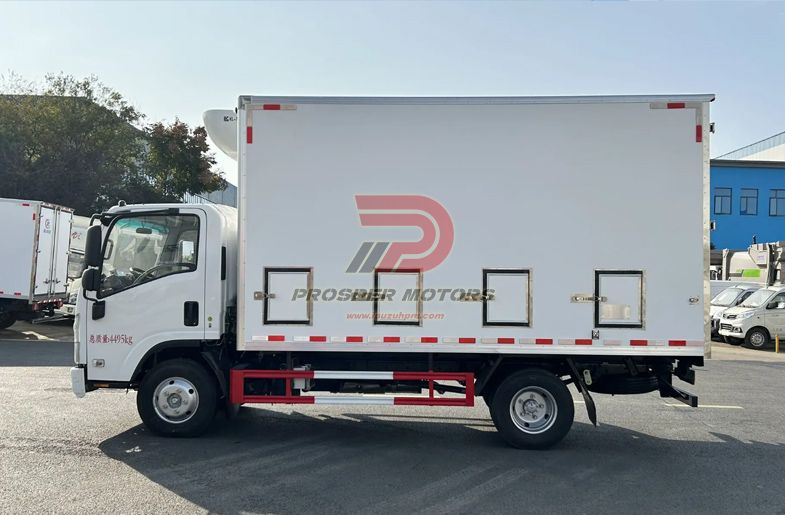 ISUZU 4x2 NPR 4TON 4000kg 4.2m превозно средство за птици