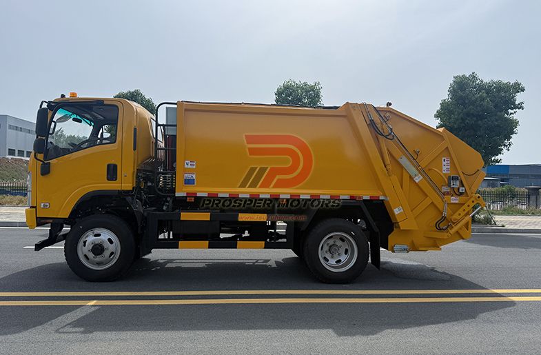 ISUZU NPS 4X4 6CBM KOMPRESIRAN SMETAJSKI VOZILO