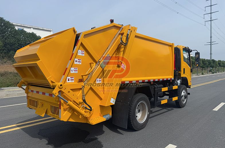 ISUZU NPS 4X4 6CBM KOMPRESIRAN SMETAJSKI VOZILO