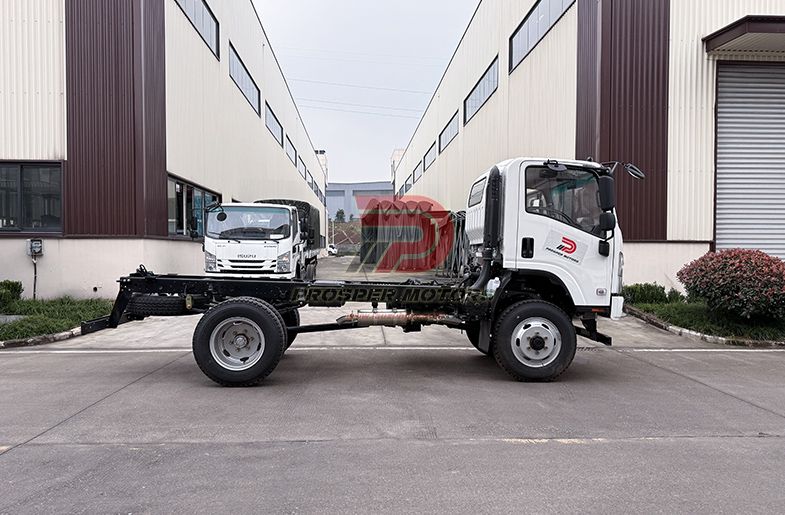 CAMIÓN CHASIS ISUZU NPS 4X4