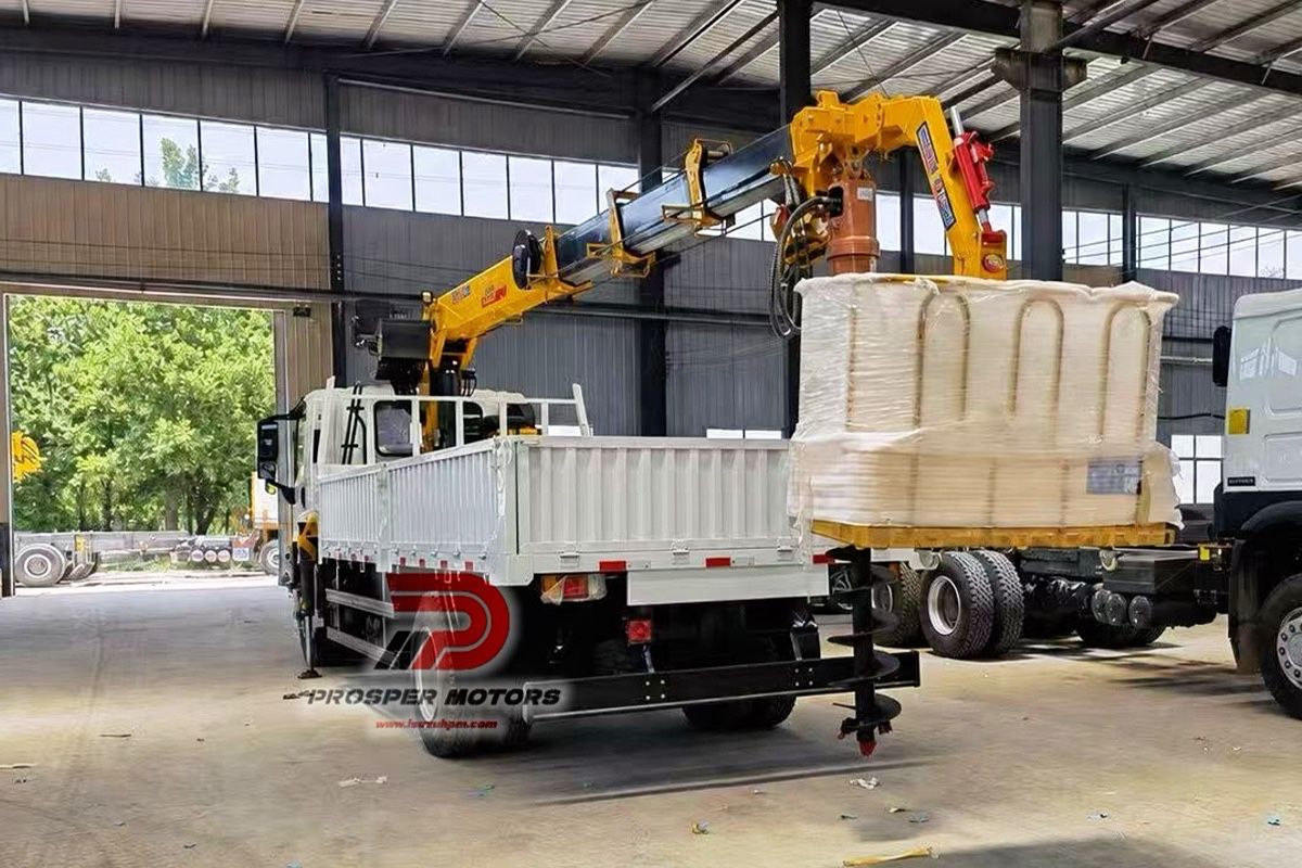 ISUZU QINGLING FTR 4X2 TRUCK MOUNTED CRANE WITH AUGER