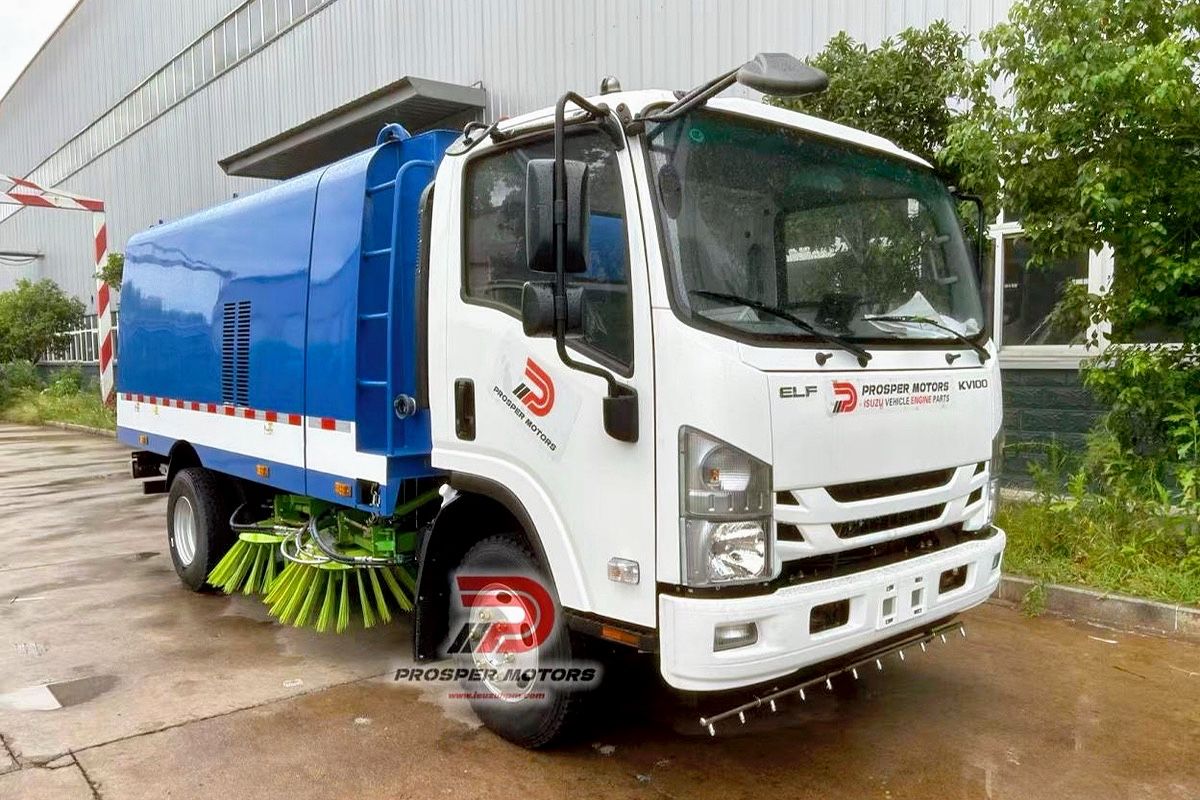 Caminhão varredor de estrada Isuzu NPR 4X2-6(1).JPG