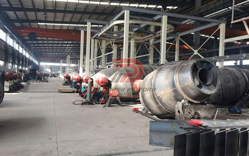 Mixer truck body production workshop