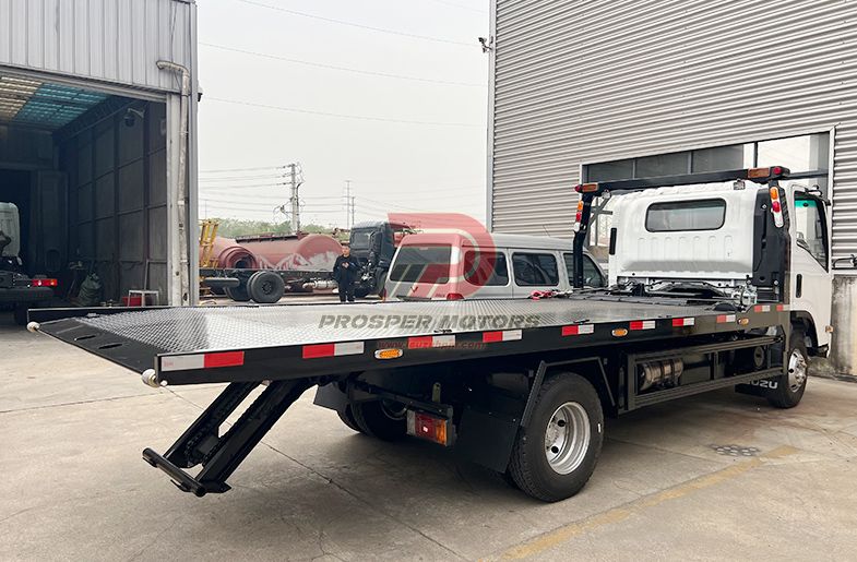 ISUZU NPS gelbėjimo mašina avarijos automobiliui 4x4 5000 kg arba 5 tonos