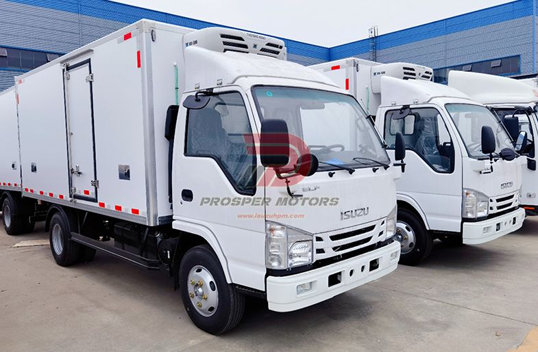 Qingling ISUZU NKR 4X2 ටොන් 3 ශීතකරණ ලොරිය