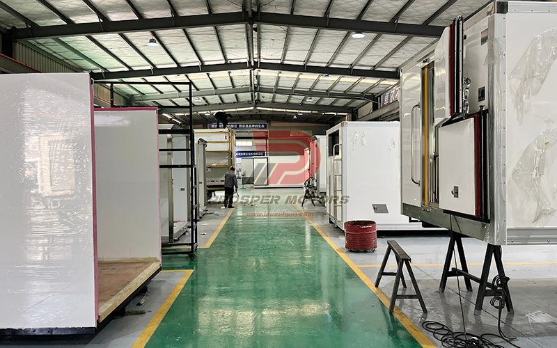 Refrigerator box workshop