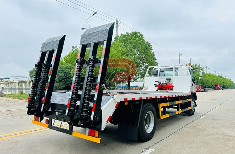 کامیون خود بارگیری ISUZU FVR 4X2 با وینچ 10 تنی