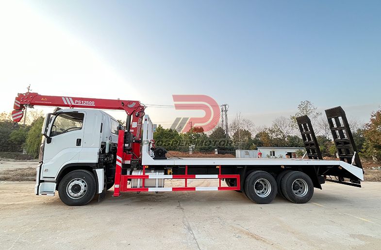 ISUZU GIGA VC61 6X4 Selbstladewagen mit 5-Tonnen-Kran